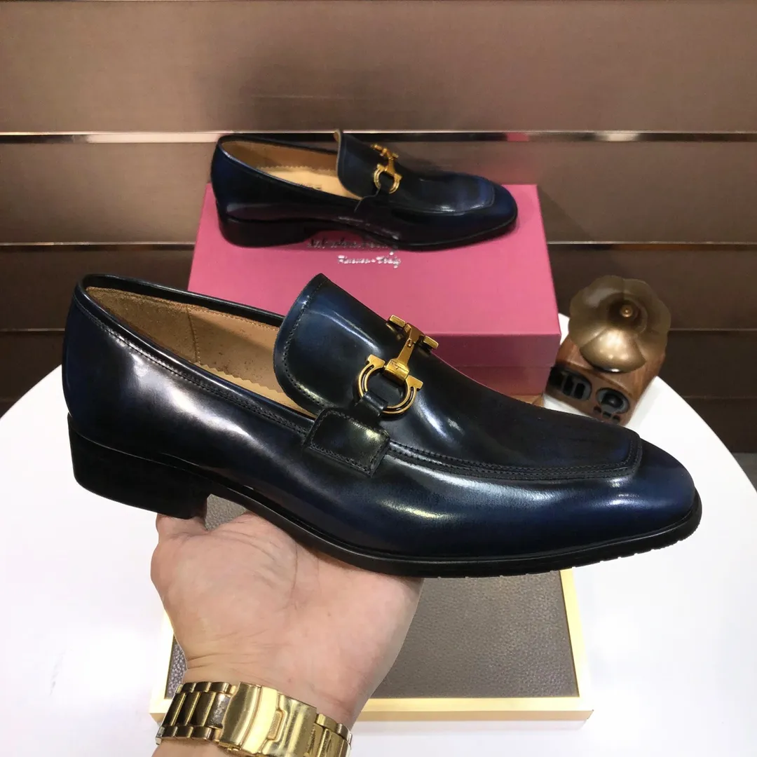 Men's shoes 💰500💰 [Ferragamo/Ferragamo] The latest model in the counter. Original imported high-quality cowhide with open sides + imported 🐂 water-dyed cowhide lining + original luxury metal buckle + original combination outsole. Comparison without pressure 38--45 (45 is custom-made and cannot be returned or exchanged)